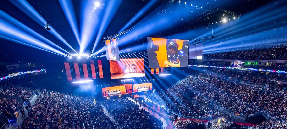 IEM Cologne Major 2026: Falcons e Natus Vincere se enfrentam em duelo decisivo no Stage 3