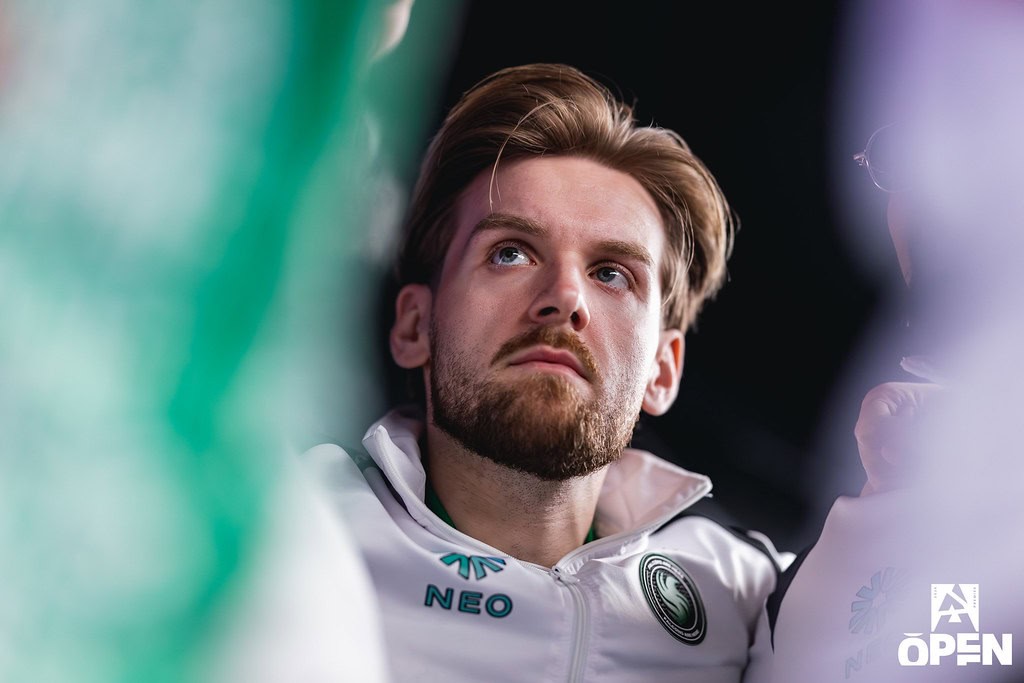 NiKo, jogador da Falcons, campeão do IEM Cologne Major 2026 após 17 tentativas